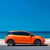 BYD Dolphin G DM-i
