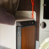Toyotu HiAce Grand Cabin
