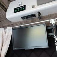 Toyotu HiAce Grand Cabin
