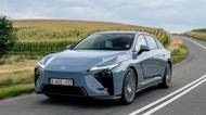 Prémiovka za cenu Superbu: Lexus ES nabízí dva pohony, luxusní jízdu a slevu čtvrt milionu